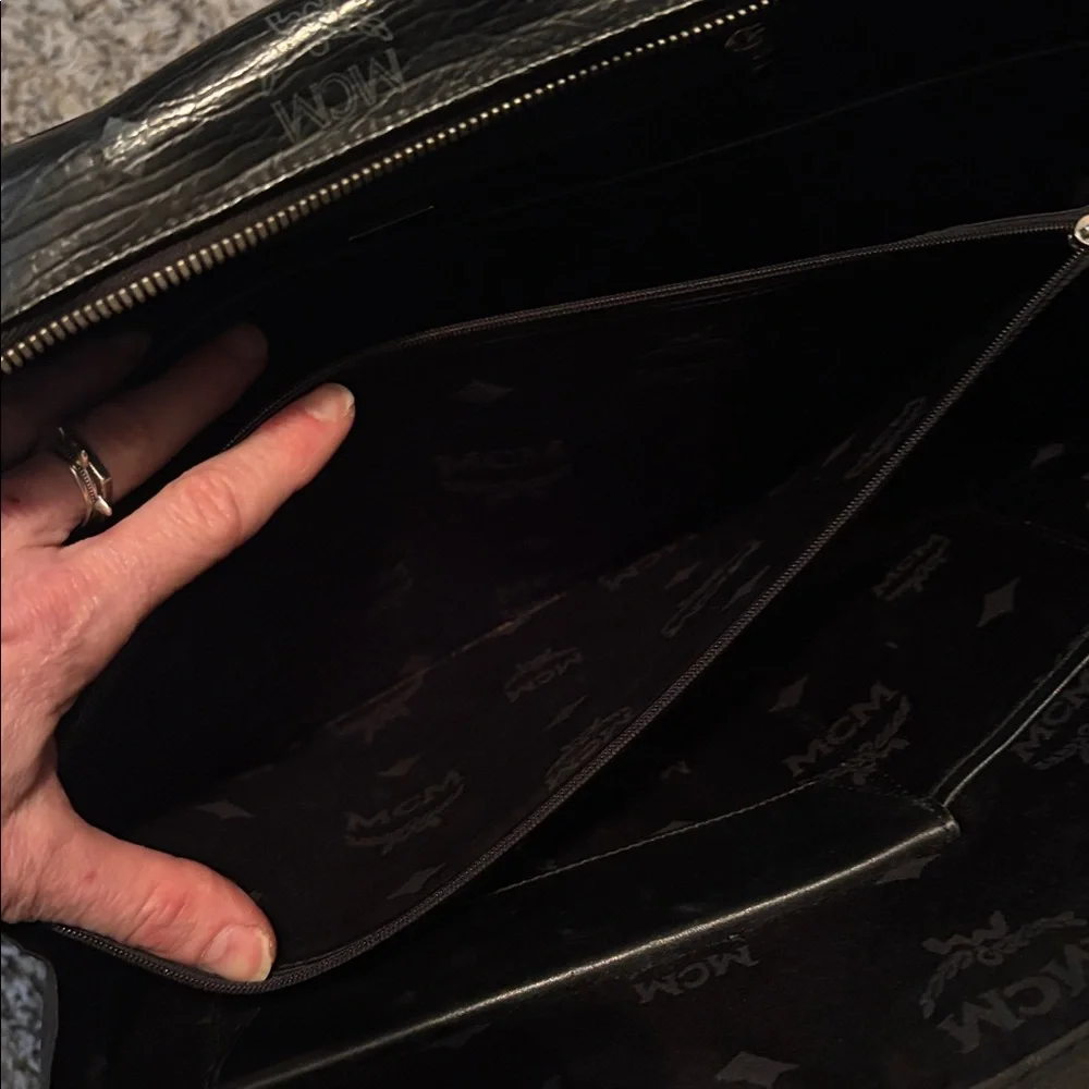 💎RARE💎Authentic MCM ‘Visetos’ Laptop Bag/Briefcase
